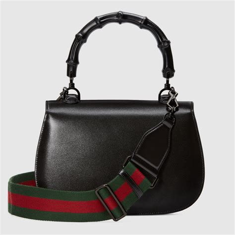 女士 Gucci 度假包 .